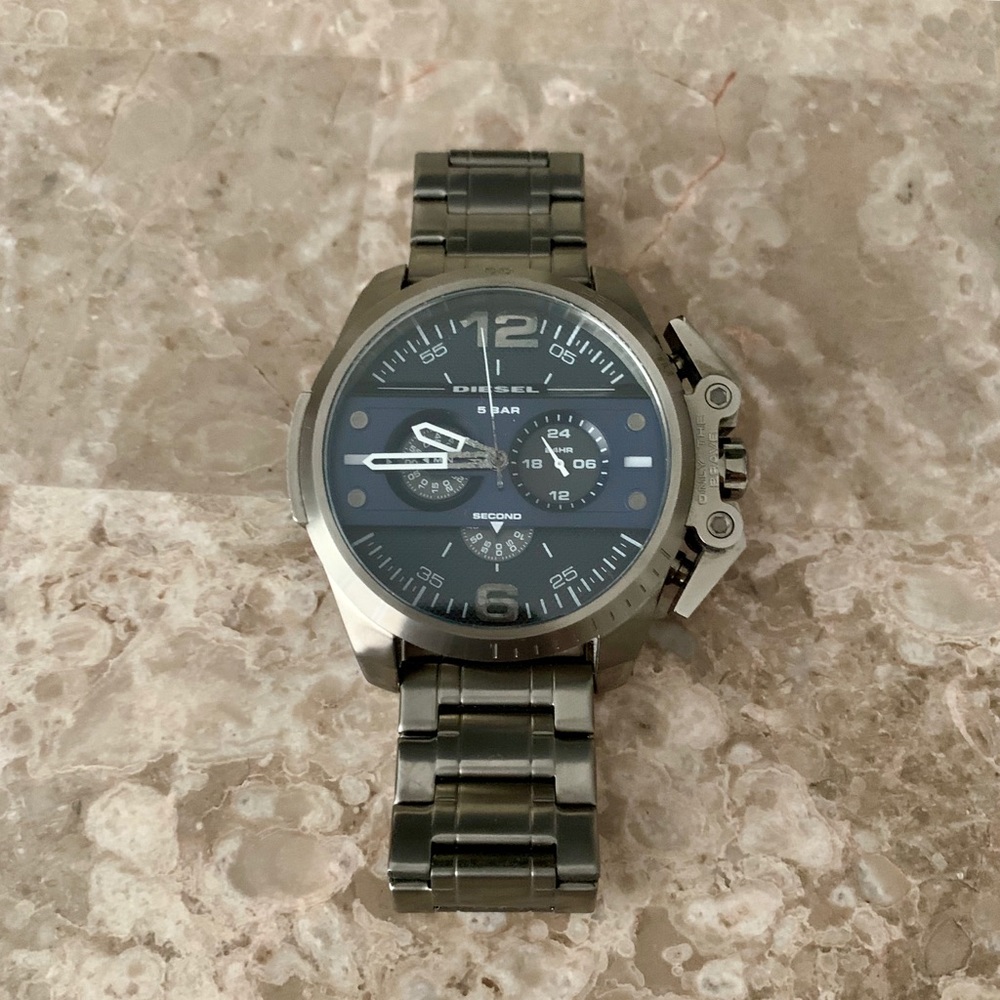 Diesel DZ4398 Men’s Ironside Watch